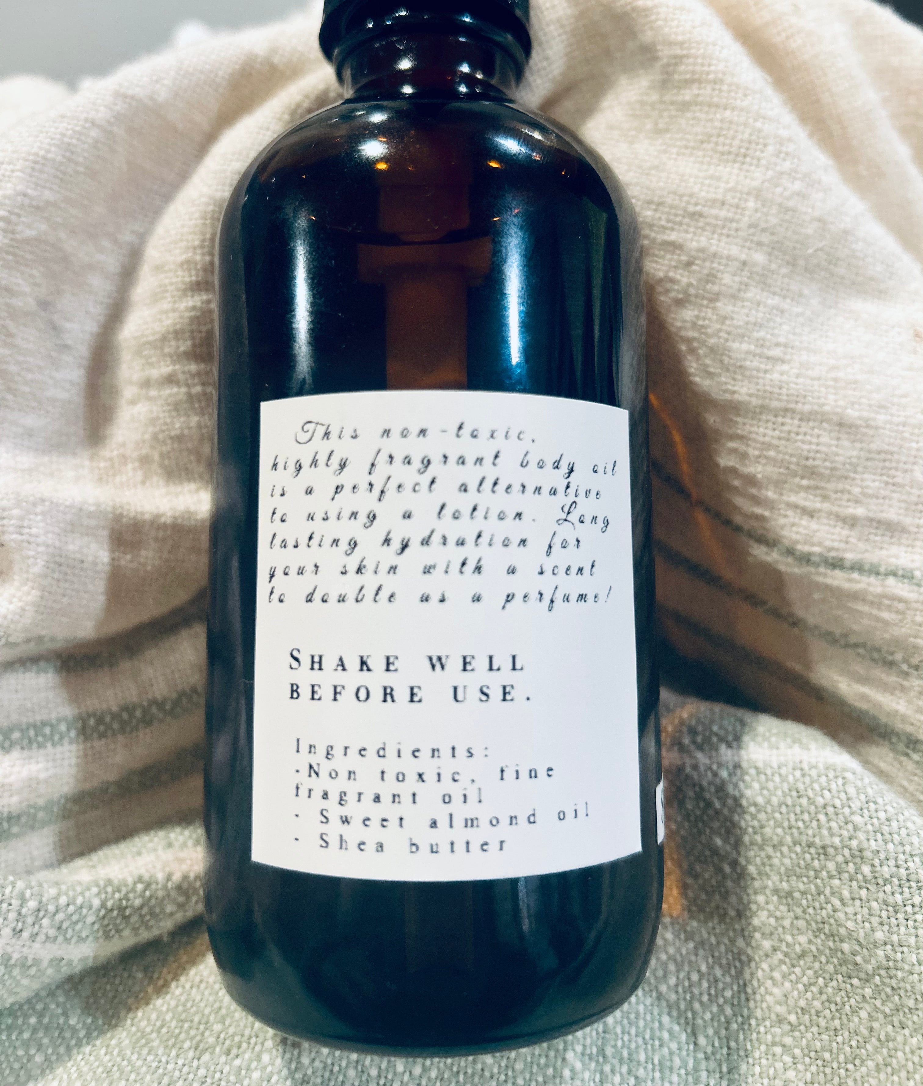 “Sandalwood & Eucalyptus” Body Oil